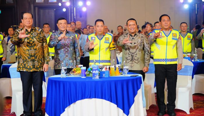 Kapolri Luncurkan STNK Digital dan Pembayaran Tilang Terintegrasi