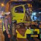 Kecelakaan Beruntun Di Jalan Lamongan-Deket, Pengendara Motor Meninggal Dunia, Polres Lamongan Lakukan Evakuasi Korban
