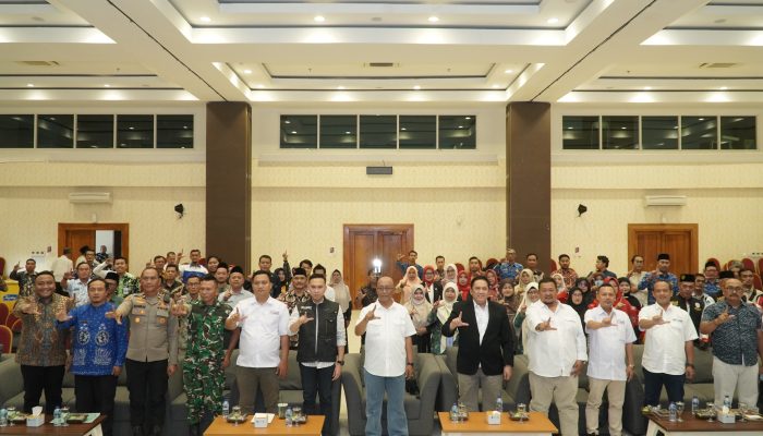 SMSI Lamongan Dikukuhkan, Puluhan Karangan Bunga Simbol Dukungan dan Penguatan Kolaborasi